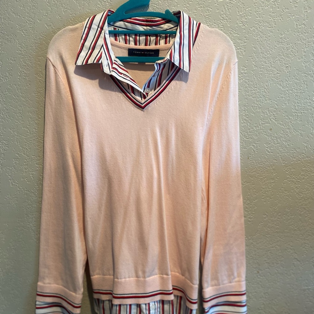 Tommy Hilfiger pink, light weight sweater, sz large